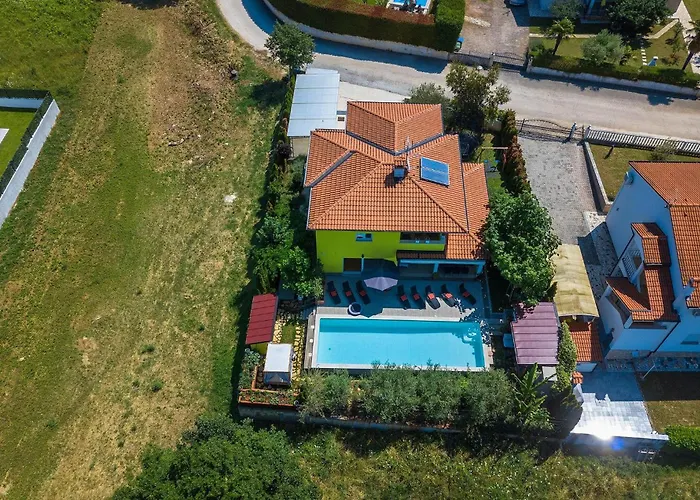 A Holiday home Porec